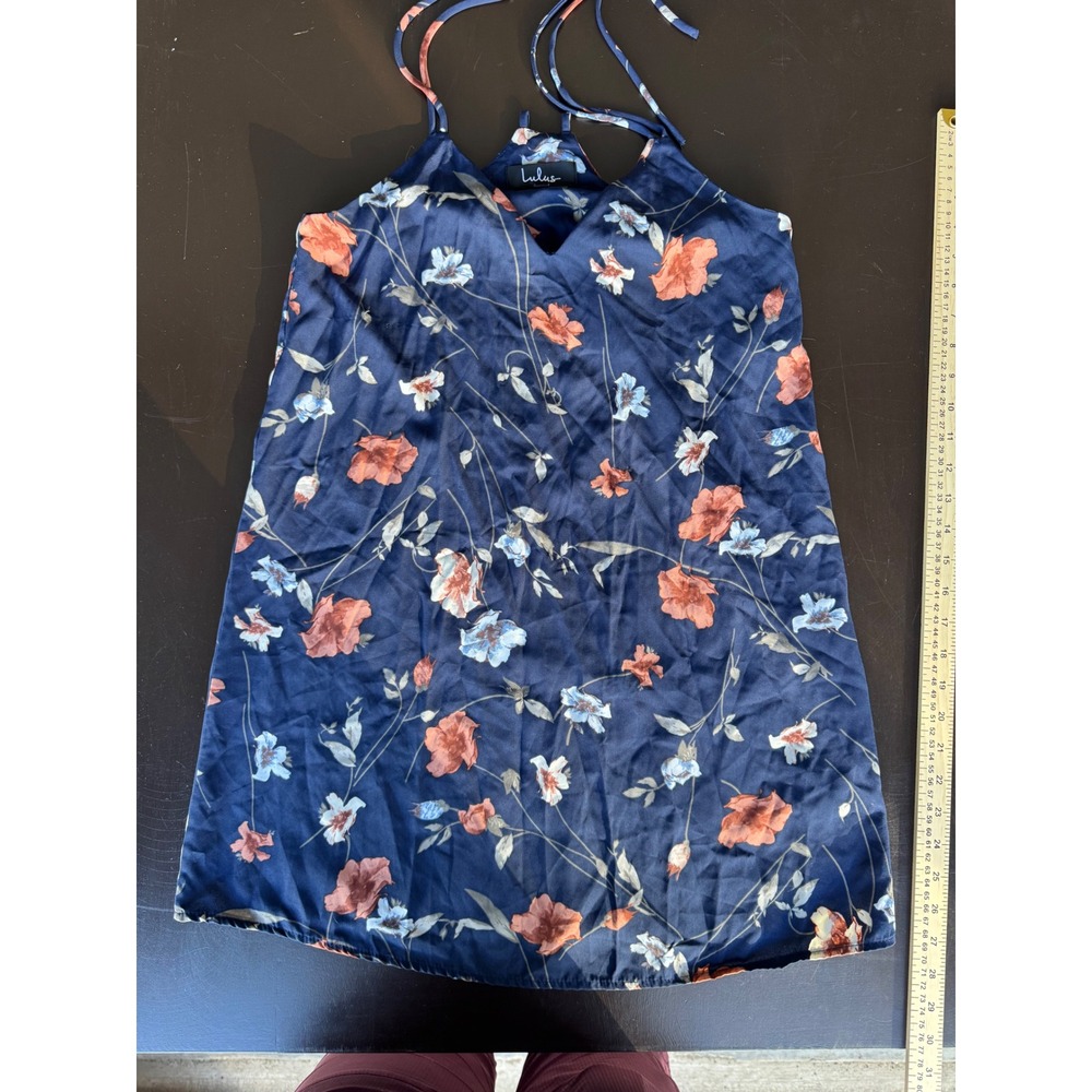 Lulus Navy Floral Satin Cami Top V-Neck Adjustable Tie Straps XS